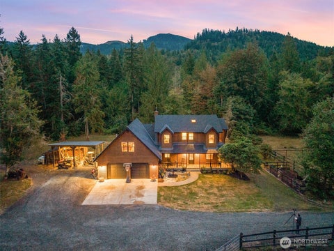 Photo of 38900 310th Avenue SE, Enumclaw, WA 38990 (MLS # 2578573)
