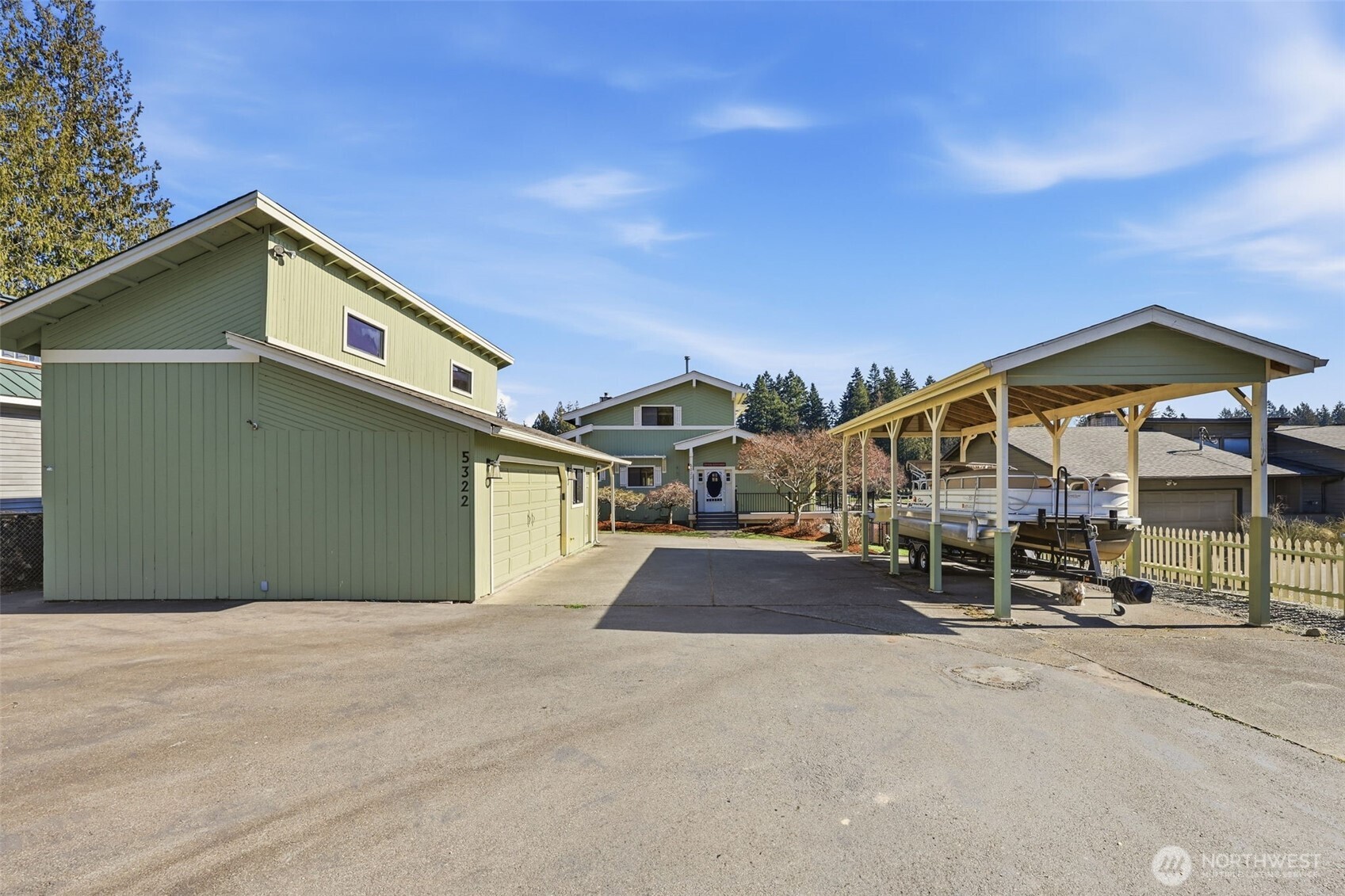 5322 S Island Drive E