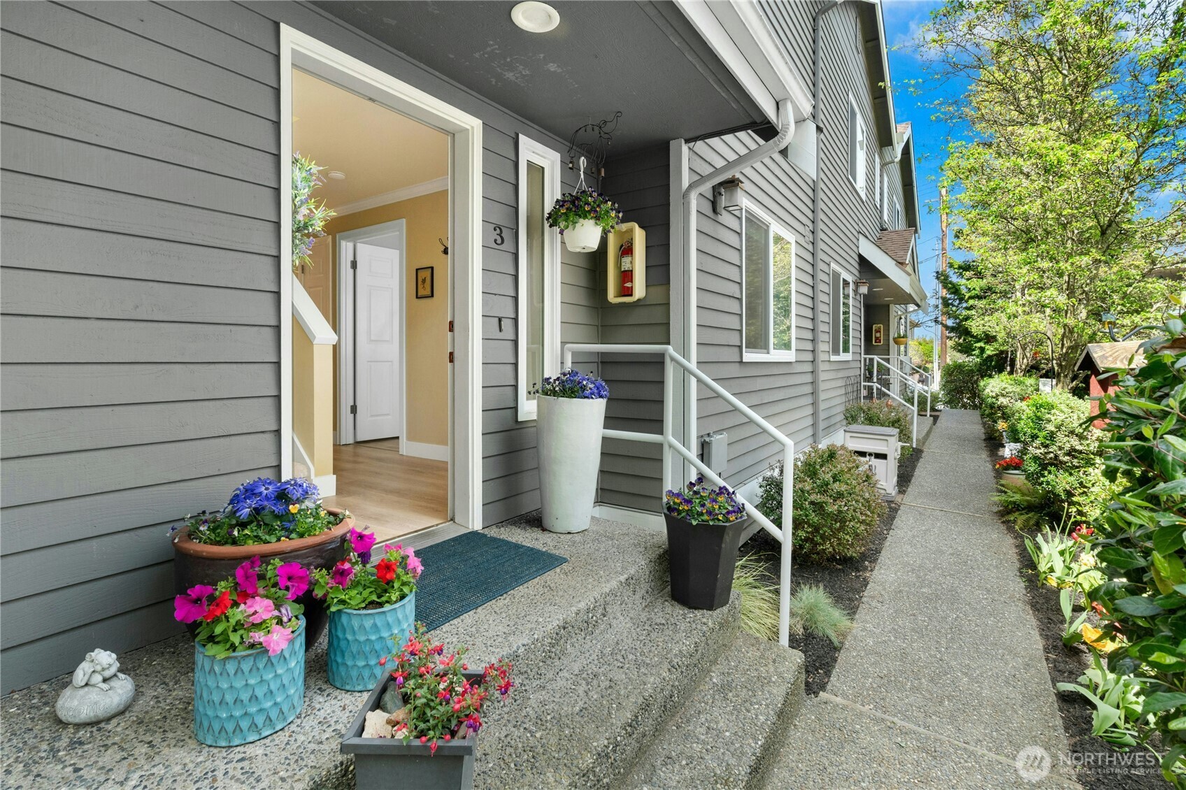 520 Walnut Street 3