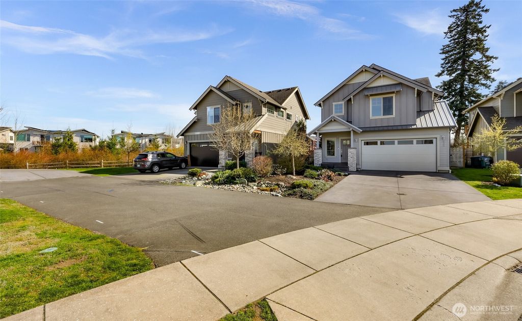 Photo of 635 Springside Lane, Bellingham, WA 98226 (MLS # 2495072)