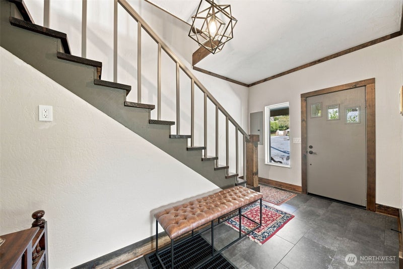285 N 2nd Street