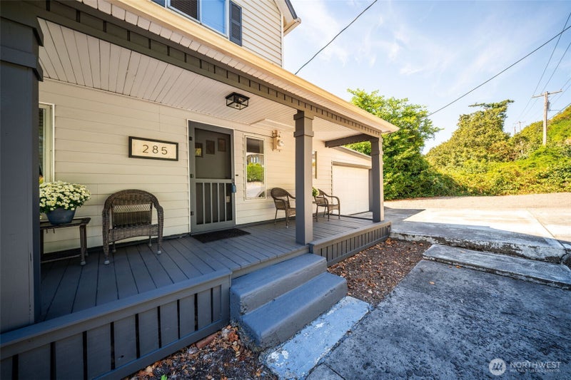 285 N 2nd Street