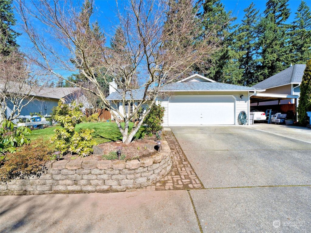 Photo of 19312 SE 270th Pl Pl, Covington, WA 98042 (MLS # 2211323)