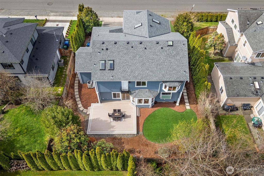 Photo of 3712 88th Avenue SE, Mercer Island, WA 98040 (MLS # 2497367)