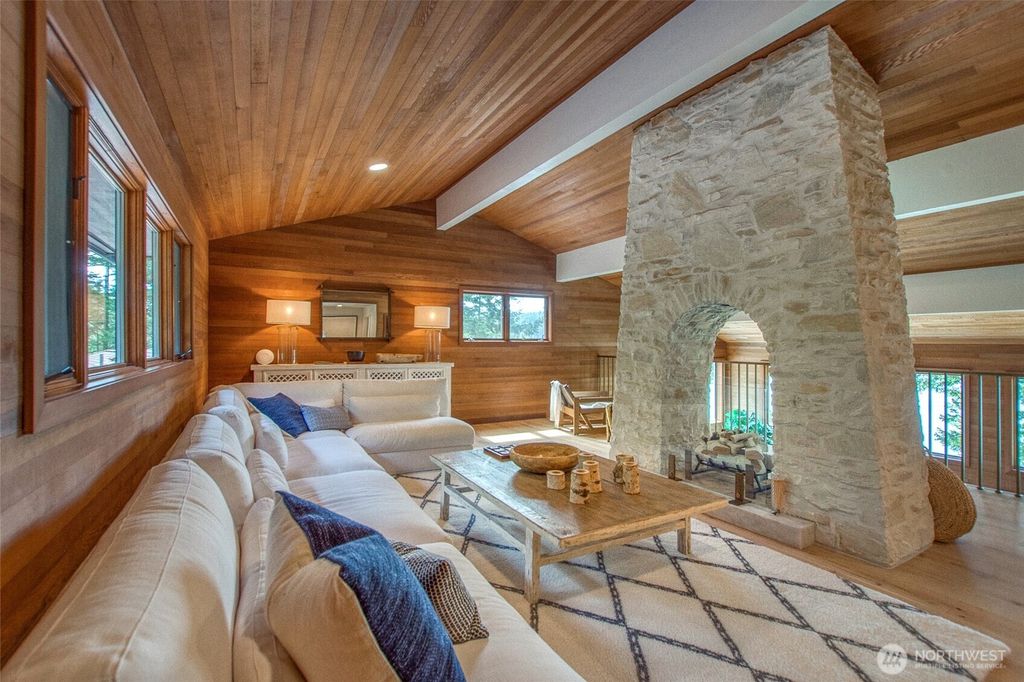 listing image 9365602465952410652