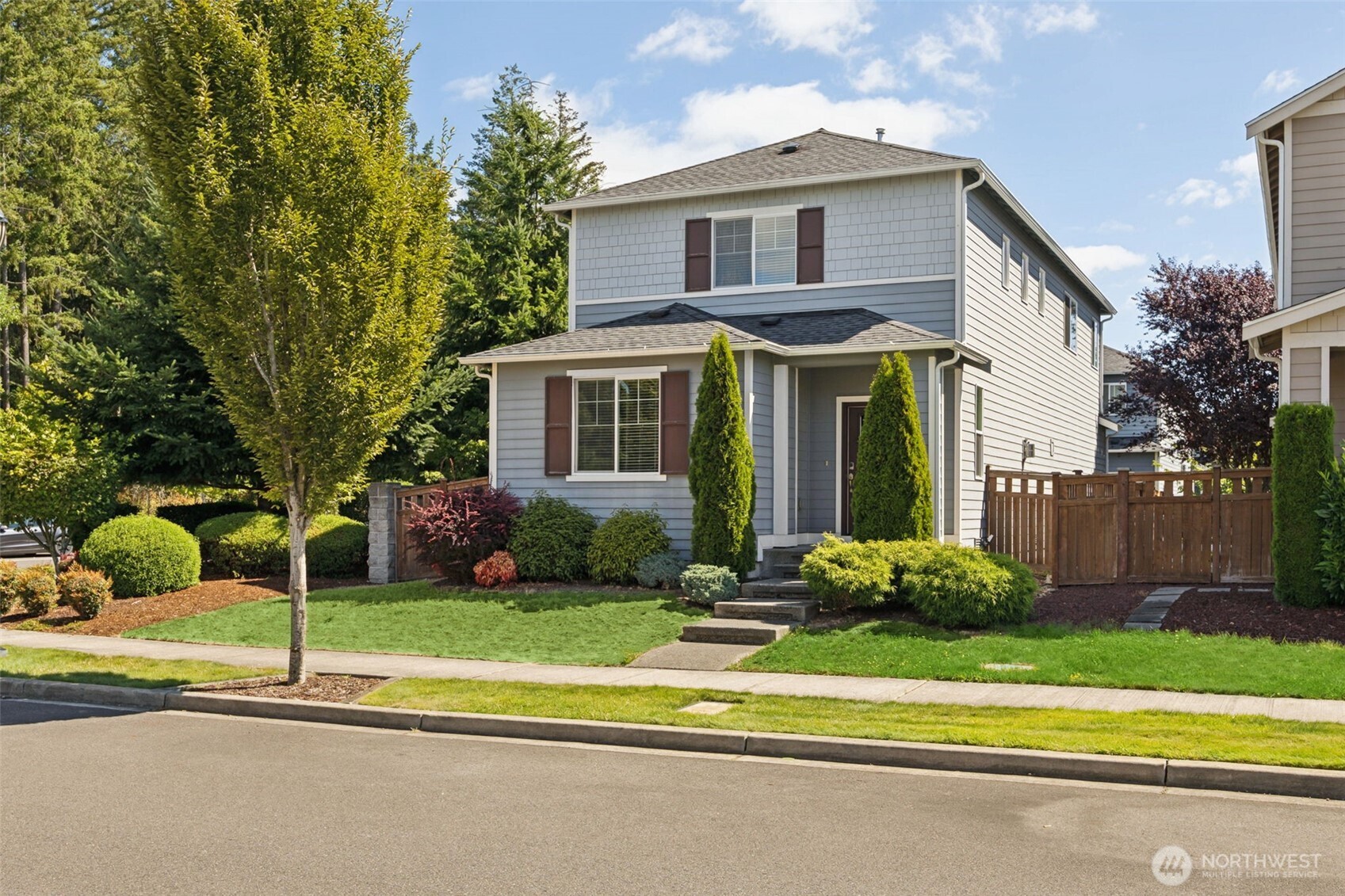 3366 Aurora Street NE