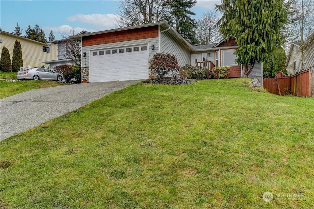 Photo of 4903 72nd Drive NE, Marysville, WA 98270 (MLS # 2203917)