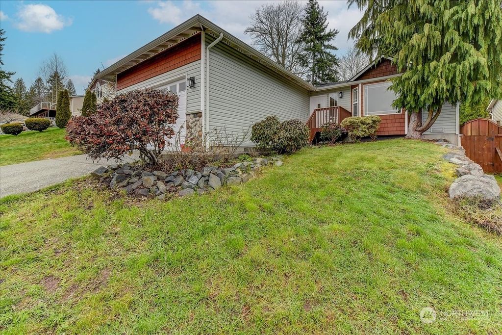 Photo of 4903 72nd Drive NE, Marysville, WA 98270 (MLS # 2203917)