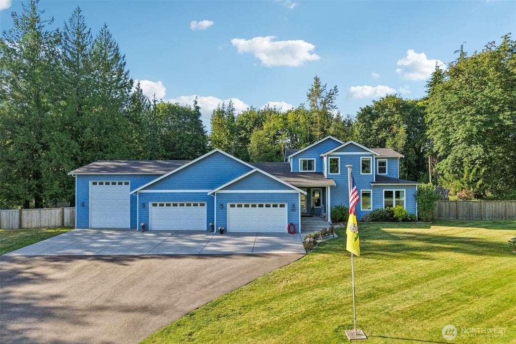 Photo of 7927 122nd Street NE, Marysville, WA 98271 (MLS # 2545183)