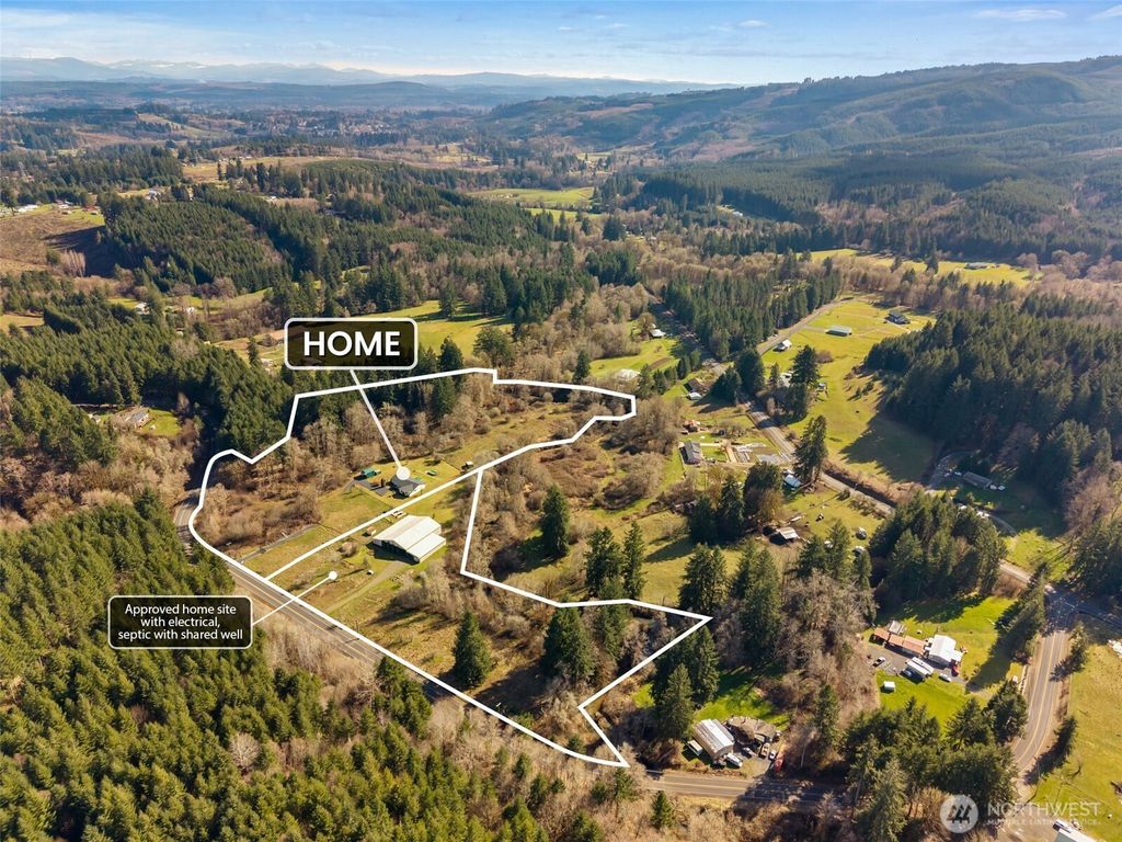 Photo of 453 Coma Road, Vader, WA 98593 (MLS # 2486958)