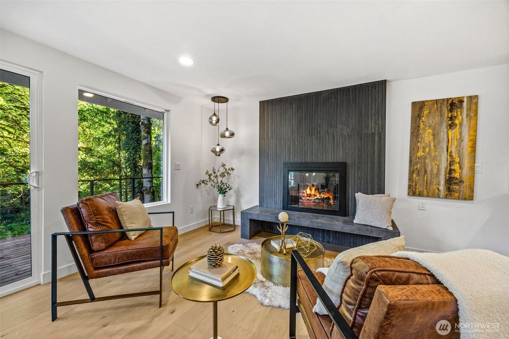 Photo of 15909 175th Avenue NE, Woodinville, WA 98072 (MLS # 2437763)
