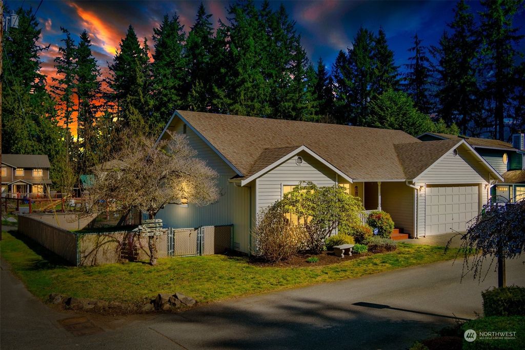 Photo of 5307 East Drive, Everett, WA 98203 (MLS # 2211346)