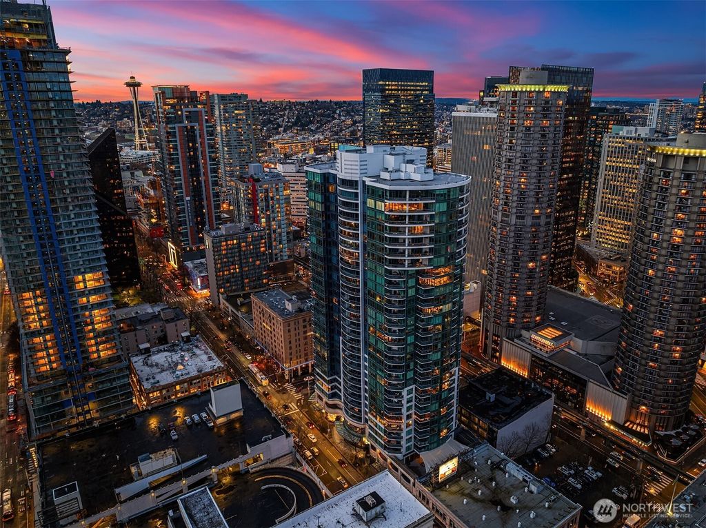 Photo of 1920 4th Avenue #1412, Seattle, WA 98101 (MLS # 2368302)