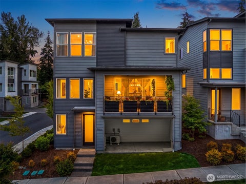 Photo of 7803 NE 123rd Court, Kirkland, WA 98034 (MLS # 2540694)