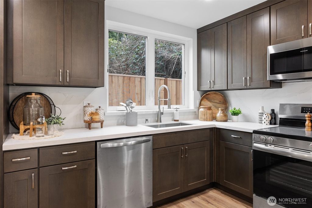 Photo of 5984 26th Avenue SW, Seattle, WA 98106 (MLS # 2347420)