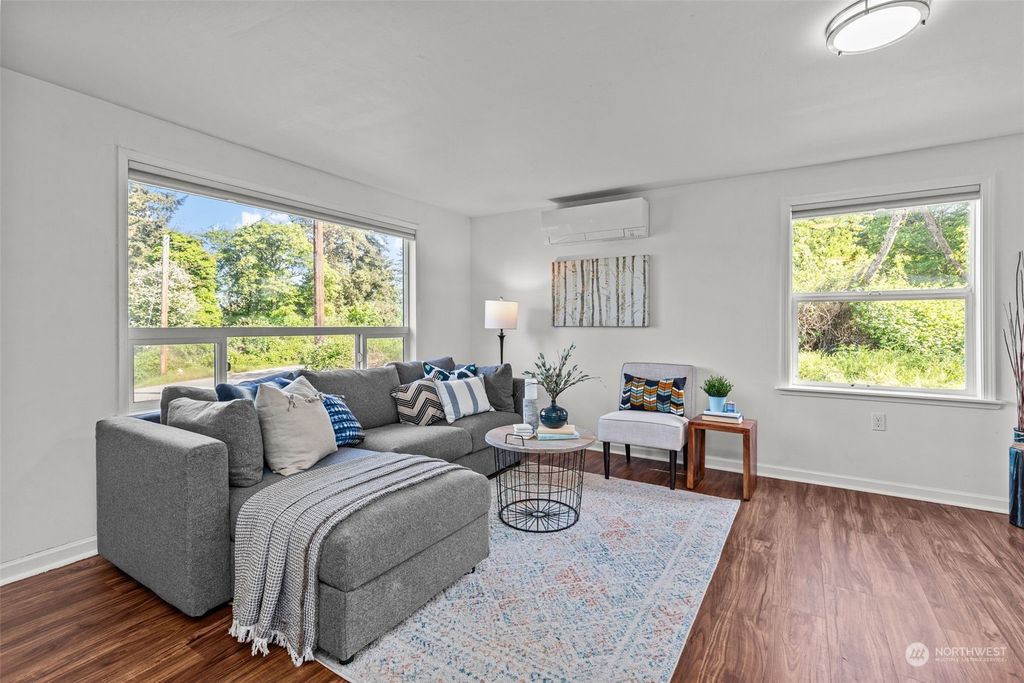 Photo of 17317 51st Avenue S, SeaTac, WA 98188 (MLS # 2236850)