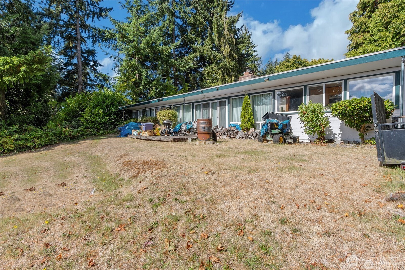 9202 Westmont Place SW