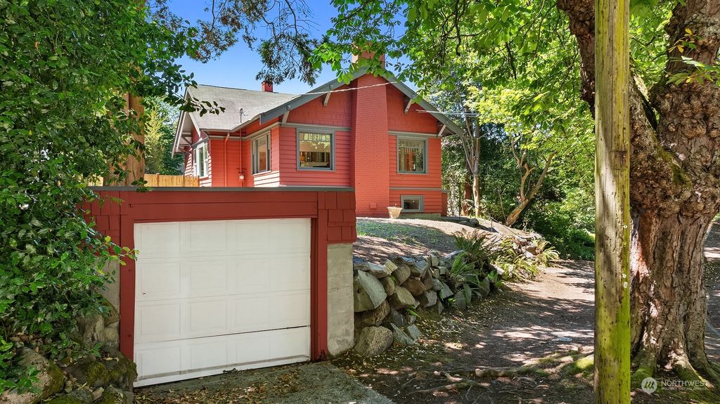 Photo of 2409 2nd Avenue N, Seattle, WA 98109 (MLS # 2255421)