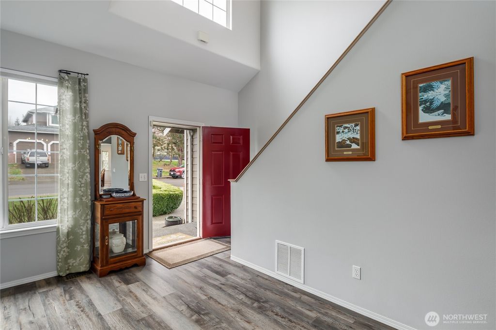 Photo of 6512 75th Drive NE, Marysville, WA 98270 (MLS # 2484034)