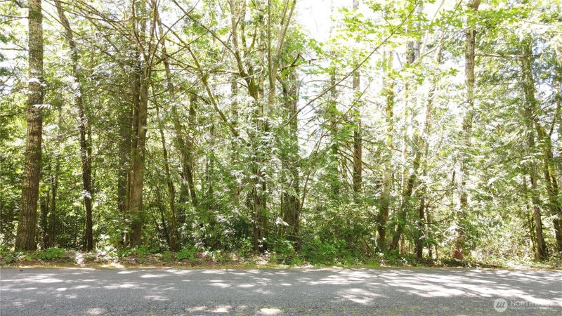 0 E Geist Point Rd Road