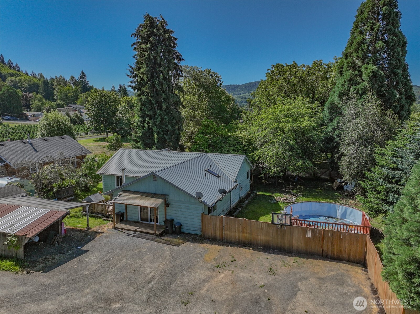 212 Hope Street