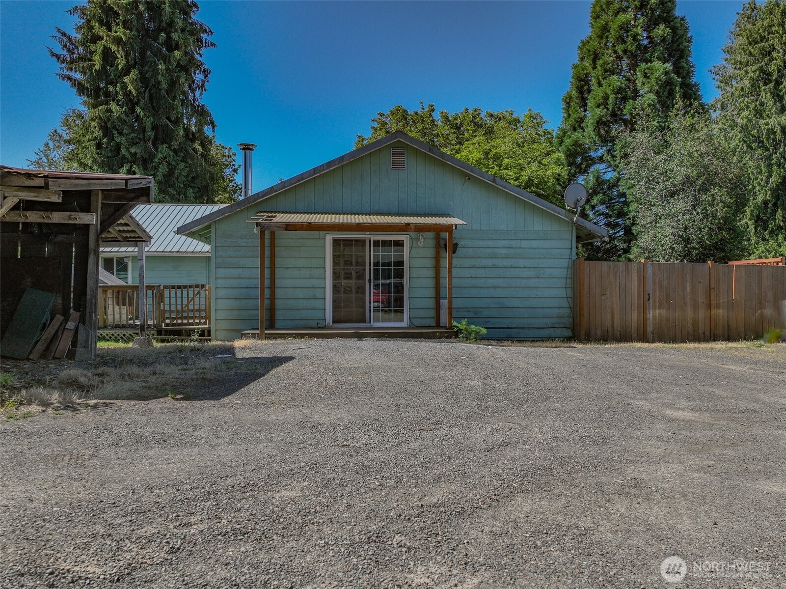 212 Hope Street