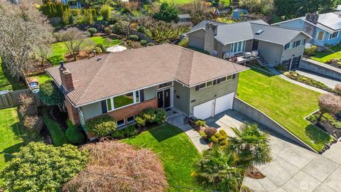 Photo of 1841 N Lenore Drive, Tacoma, WA 98406 (MLS # 2524492)