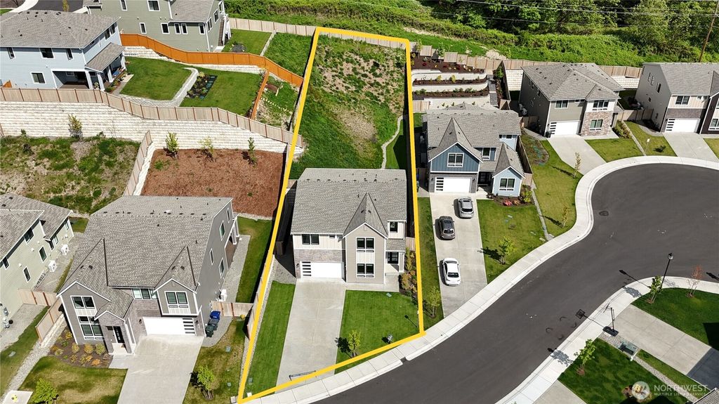 Photo of 3829 95th Avenue E, Edgewood, WA 98371 (MLS # 2465417)