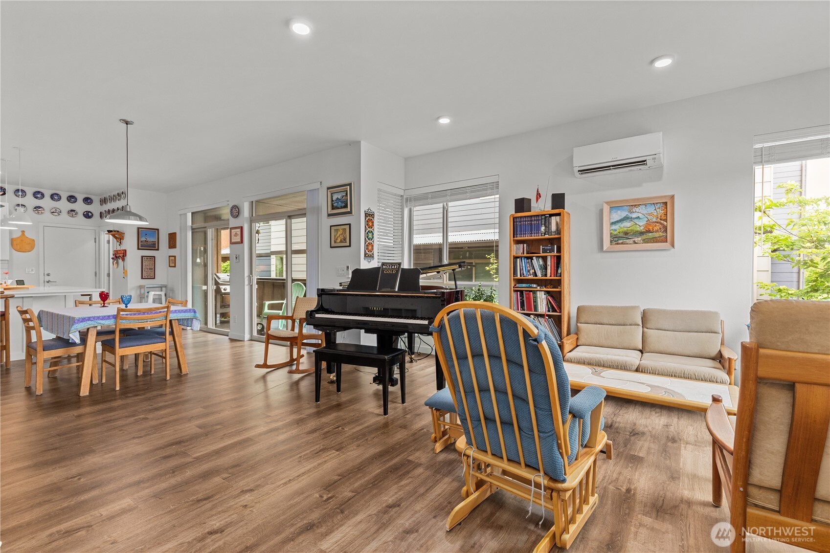 32652 Hemlock Avenue SE