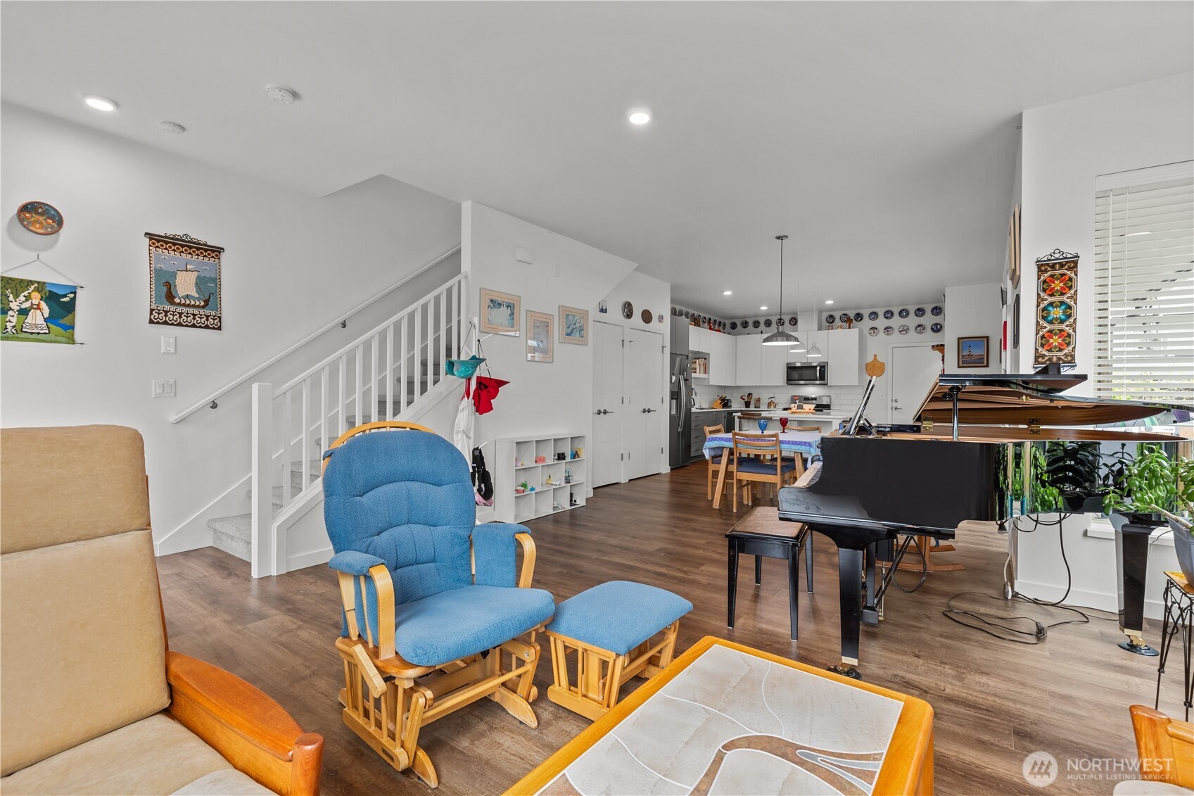 32652 Hemlock Avenue SE