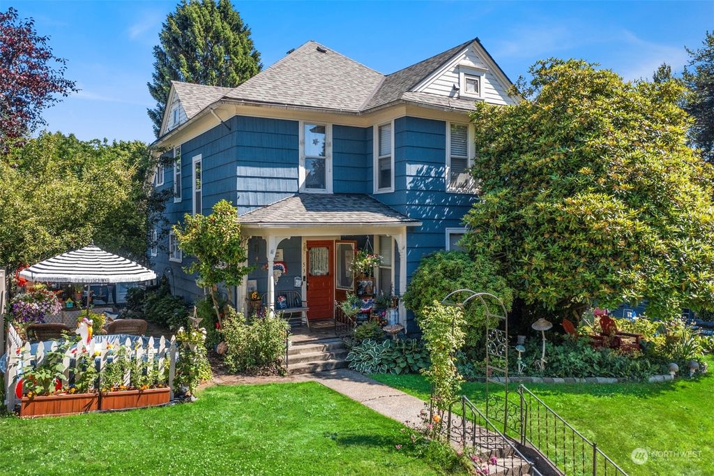 Photo of 53 Cedar Avenue, Snohomish, WA 98290 (MLS # 2137582)