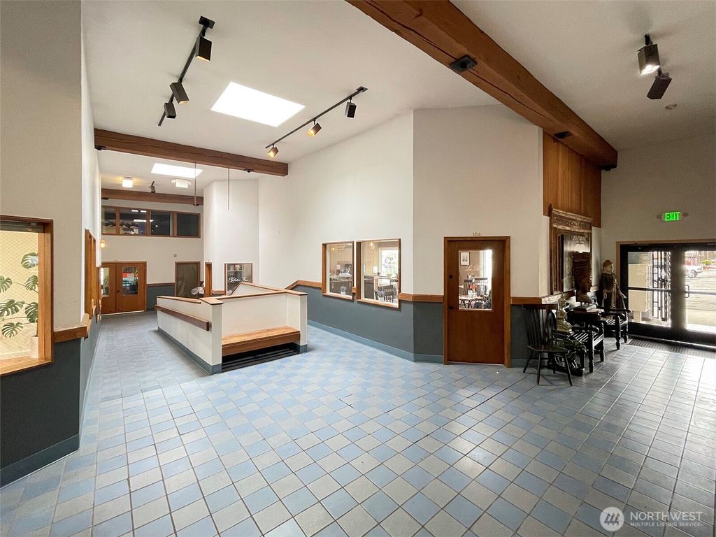 Photo of 222 N Lincoln Street #207, Port Angeles, WA 98362 (MLS # 2468125)