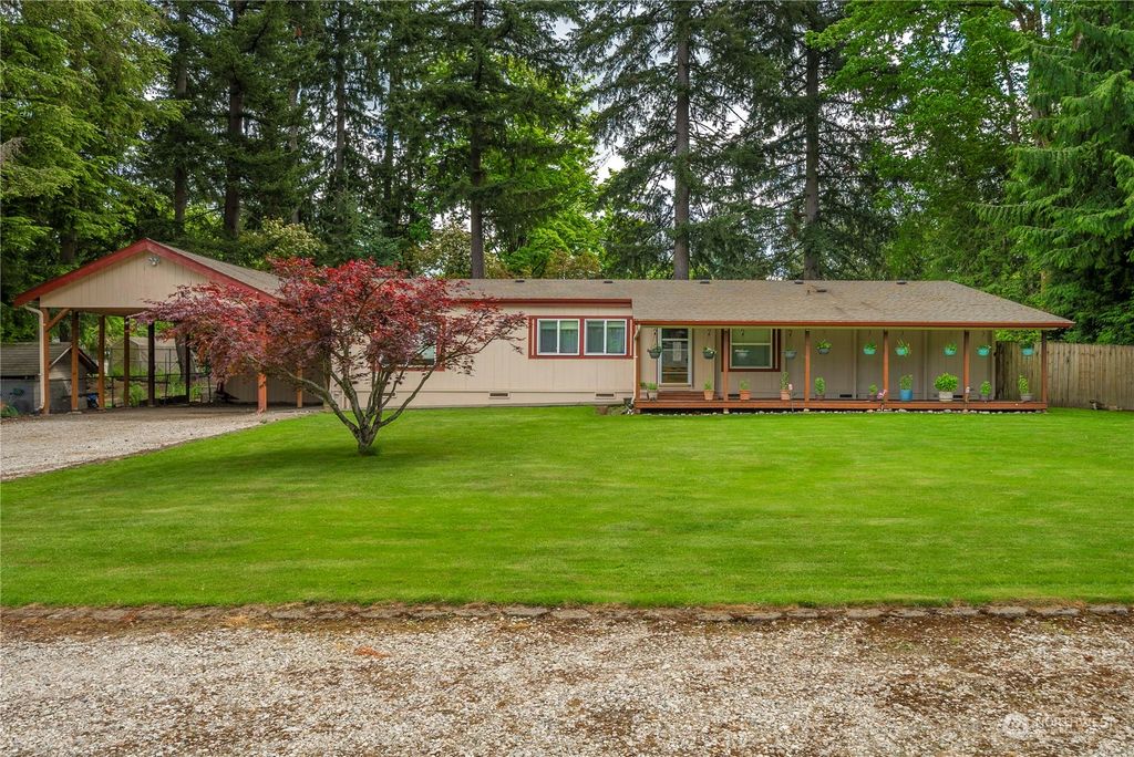 Photo of 19232 140th Avenue SE, Renton, WA 98058 (MLS # 2070075)