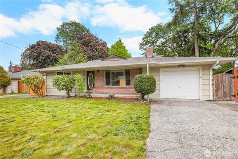 8424 Mount Tacoma Drive SW Lakewood WA 98498
