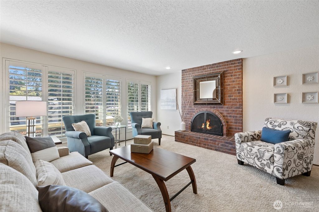 Photo of 9602 NE 203rd Street, Bothell, WA 98011 (MLS # 2496433)