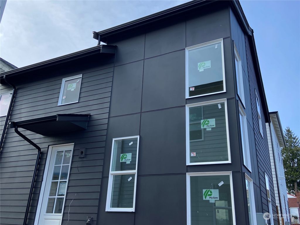 Photo of 4404 37th Avenue SW #D, Seattle, WA 98126 (MLS # 2194083)
