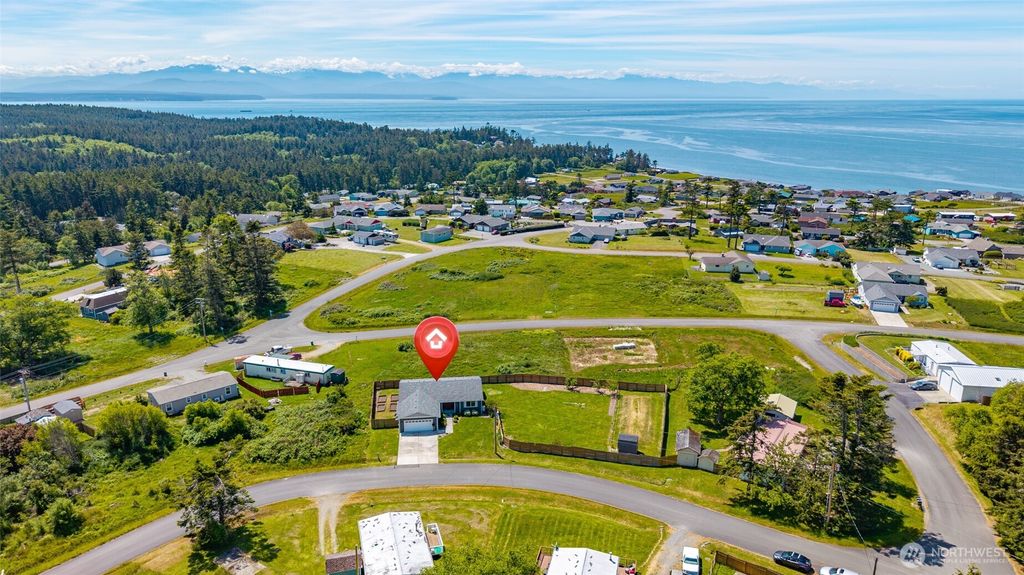Photo of 737 El Gato Street, Coupeville, WA 98239 (MLS # 2528299)
