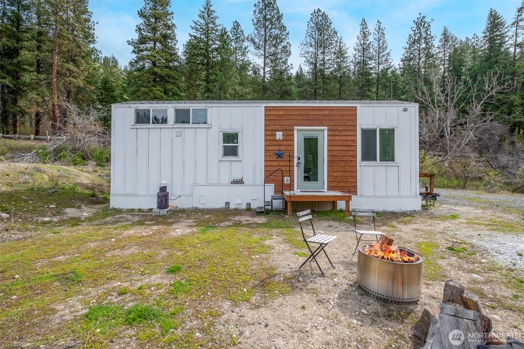 Photo of 17384 Chumstick Highway, Leavenworth, WA 98826 (MLS # 2506052)