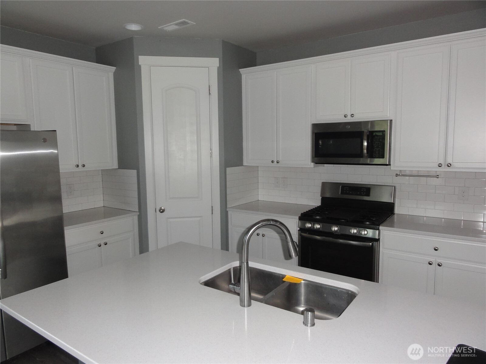 5107 Kenrick Street SE