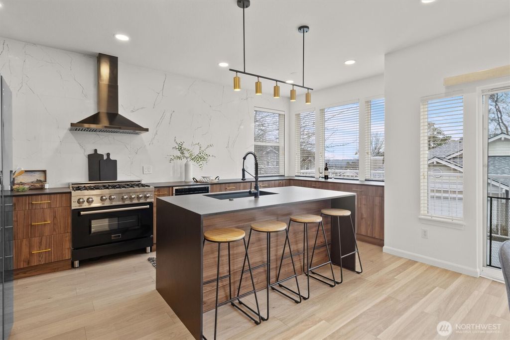 Photo of 2680 139th Avenue SE #44, Bellevue, WA 98005 (MLS # 2497124)