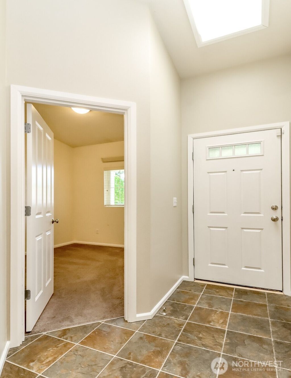 listing image 9360444226859907521