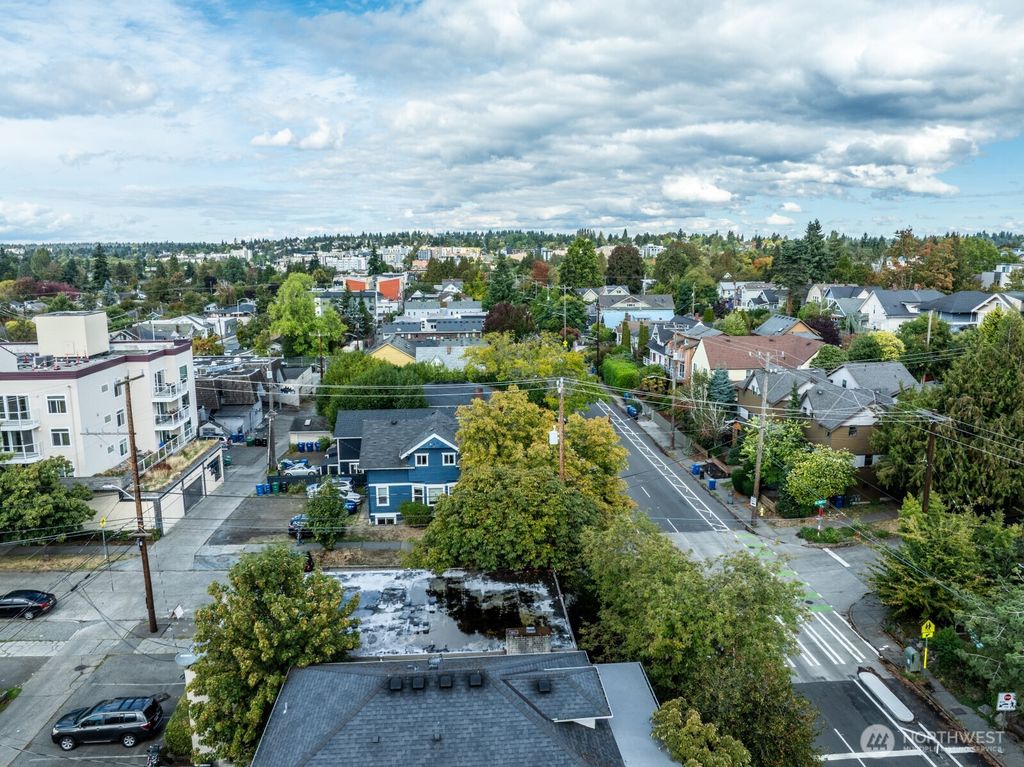 Photo of 5043 11th Avenue NE, Seattle, WA 98109 (MLS # 2475140)