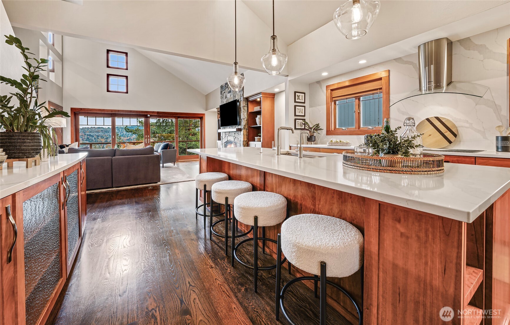 4222 Shoreclub Drive