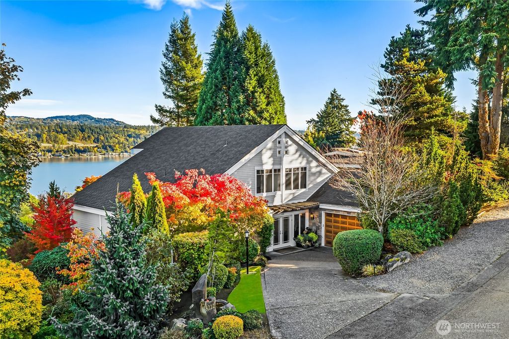 Photo of 4222 Shoreclub Drive, Mercer Island, WA 98040 (MLS # 2451414)