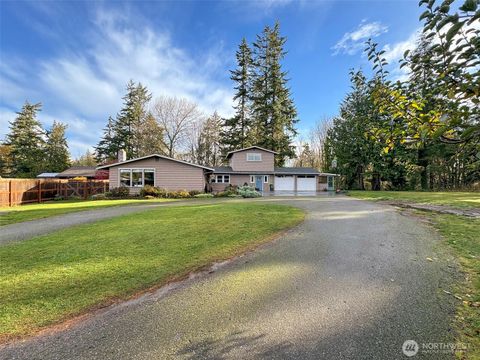 Photo of 242 Agnew Parkway, Port Angeles, WA 98362 (MLS # 2486513)