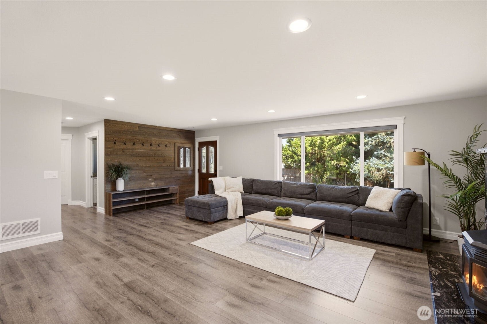 11114 State Route 162 E