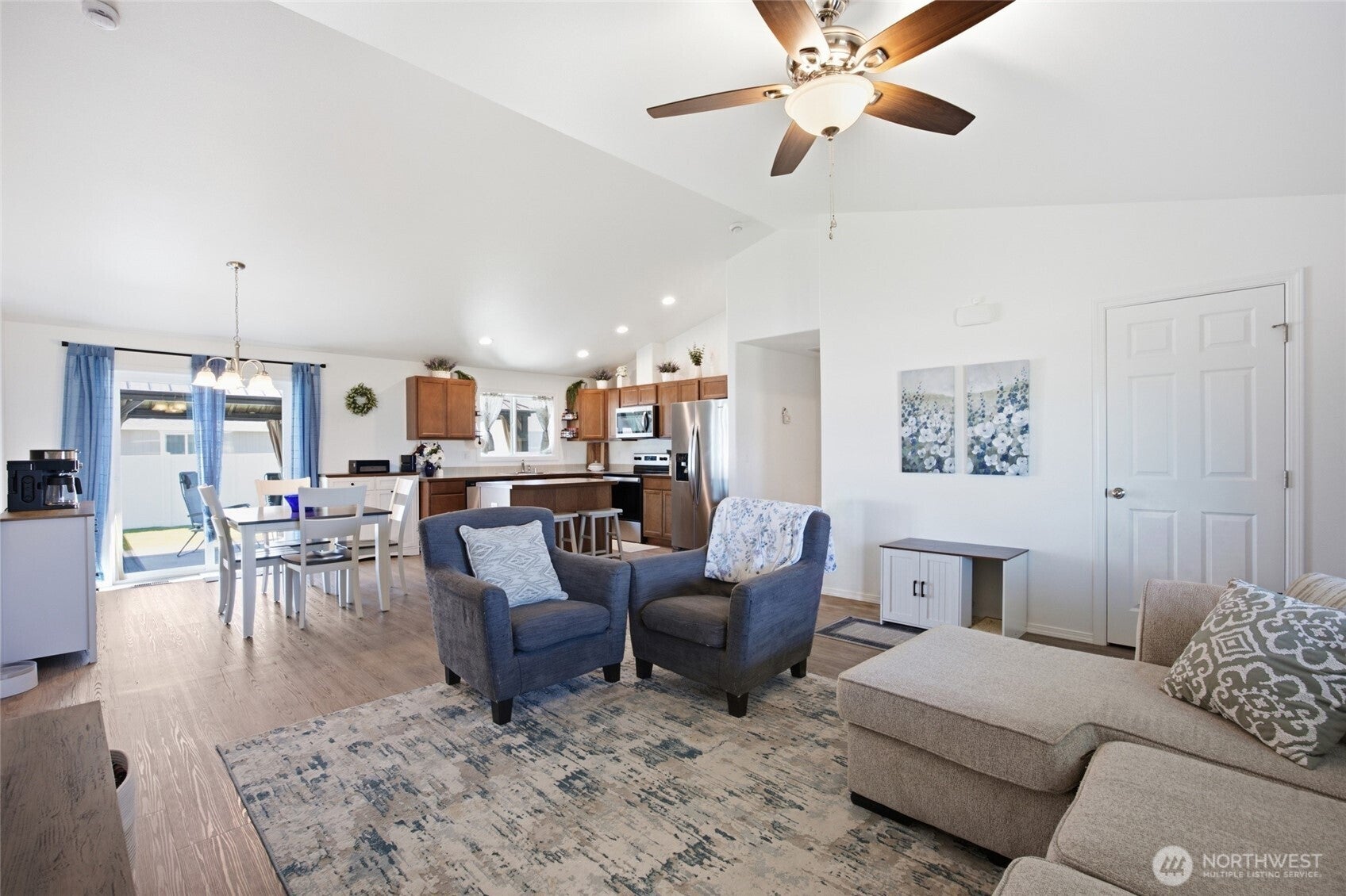 1305 W Polo Ridge Drive