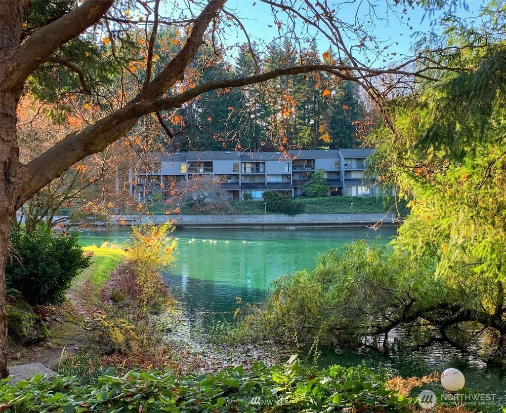 Photo of 6525 139th Place NE #39, Redmond, WA 98052 (MLS # 2488938)