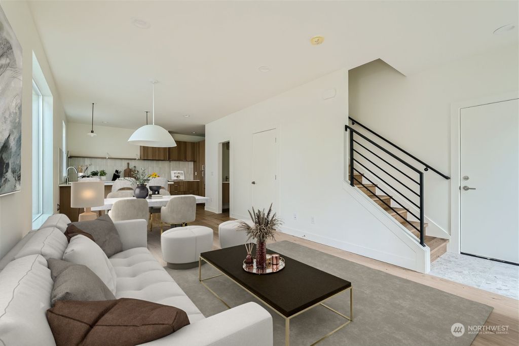 Photo of 514 NE 102nd Street #B, Seattle, WA 98125 (MLS # 2173688)