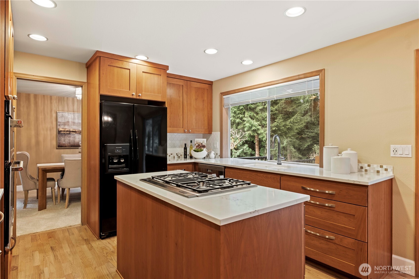 Sammamish, Washington, 98074, United States, 4 Bedrooms Bedrooms, ,3 BathroomsBathrooms,Residential,Active,2030973
